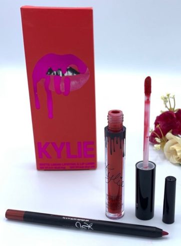 Leo Kylie Matte Liquid Lipstick & Lip liner Labial Liquido Gama B Kylie M2019